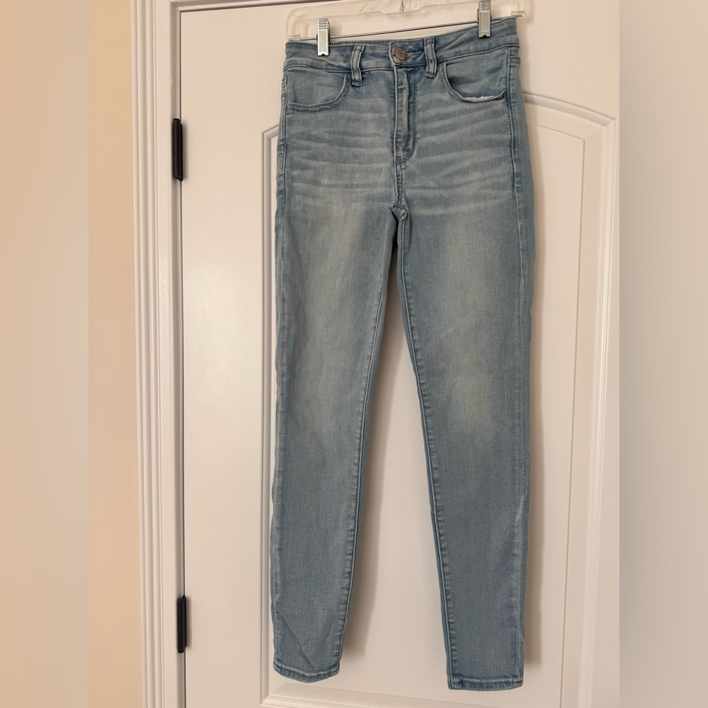 American Eagle Outfitters Light Blue Skinny Jeans